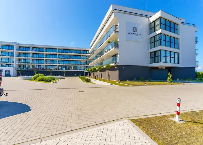 Westin House 303